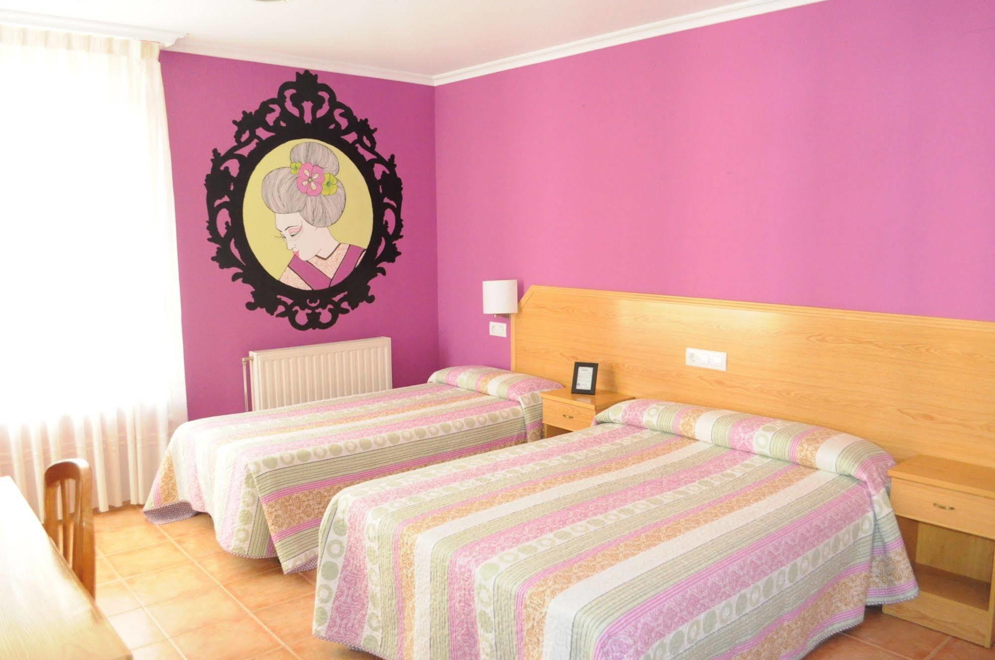 Hotel Brios Lugo Ngoại thất bức ảnh
